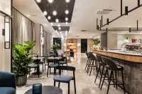 앰배시아토리 호텔 베니스 메스트레 태피스트리 컬렉션 바이 힐튼