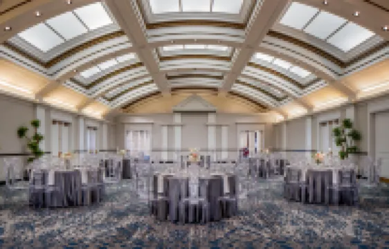 ฮิลตันการ์เด้นอินน์ ดาวน์ทาวน์แจ็คสัน โรงแรมในแจ็กสัน