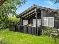 "Danko" - 1.5km from the Sea Fano 호텔