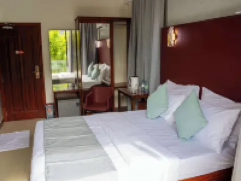 Terminal 27 Hotels in Malé