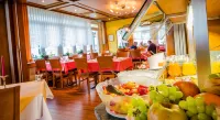 Hotel Heilquelle-Leukerbad-Therme - Bữa sáng