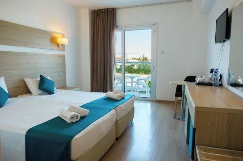 Kapetanios Bay Hotel Protaras - Kylpyammeita