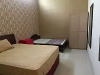 Aldeoz Ndalem Marwatan Surakarta - Vila