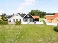 5 Star Holiday Home in Brenderup Fyn Hotels in Brenderup