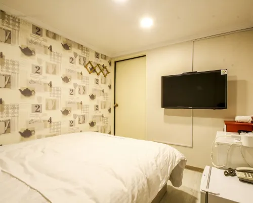 Busan Yongho-Dong Seoul Hotels near أوريوكدو سكاي ووك