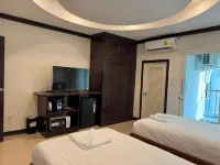 سفا اتلاي بوتيك باتونج Hotels near استاد الملاكمة باتونغ