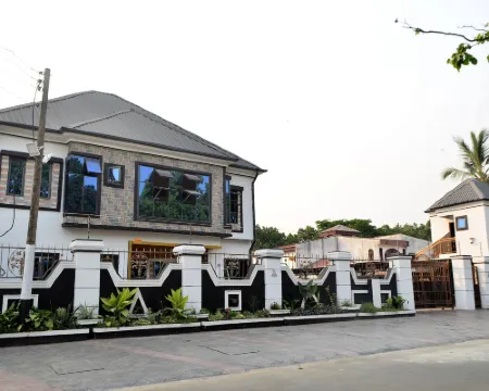 海風皇家公寓 卡拉巴爾酒店