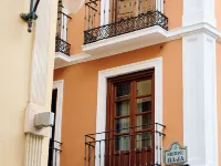 Honest Hotel Granada Hotels near Alcaiceria