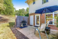 2BR w/ Seasonal Pool Access & Patio - 2-Star