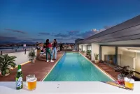 YellowSquare Florence - Rooftop Pools