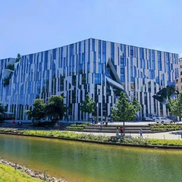 Candlewood Suites DUSSELDORF AIRPORT by IHG Отели в г. Дюссельдорф