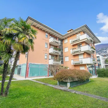 Domus Raffaella - Happy Rentals
