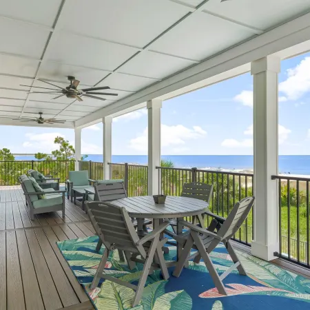 BH The Great White Florida House