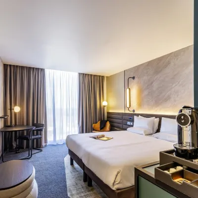 Novotel Liverpool Paddington Village Hotels near Ashton Building