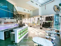 Grand Mercure Business Bay - bars