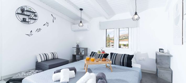 Kalamaki-Sunset - Scenic Sunset & Sea Views - Steps from Shore Hotels in Faistos