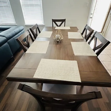 Autin - Family & Groups - Modern Lux