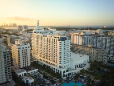 Loews Miami Beach Hotel Hotels in Miami Beach