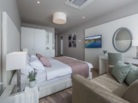 Apartments & Rooms Preelook Hotels in Opcina Opatija
