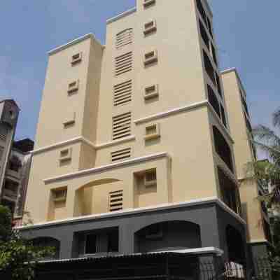 GCC Sonal Apartments Hotel Exterior