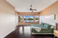 Waterfront in Ocotillo, 4Br, 2BA, Heated Pool