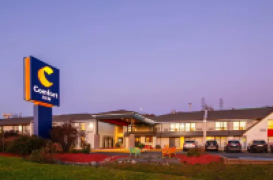 Comfort Inn Dartmouth Hotels in 