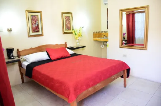 BELLA SOMBRA DOWNTOWN