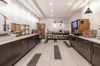 Holiday Inn Express & Suites HALIFAX – DARTMOUTH by IHG - breakfast