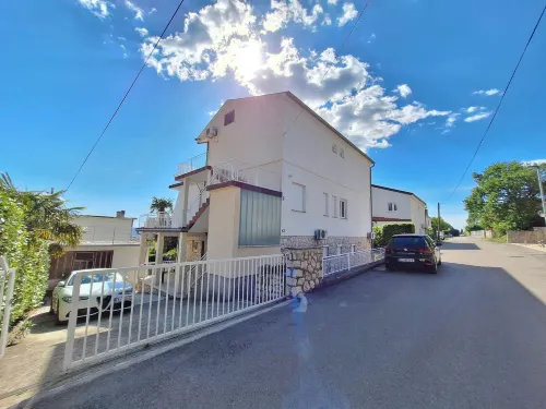 Apartments Danica - Pet friendly