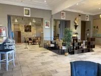 The Originals Boutique, le Grand Hôtel Molière, Pézenas - Nouto- ja jättöpalvelut