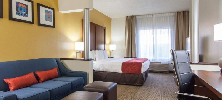 Comfort Suites Central-I-44 Отели в г. Талса