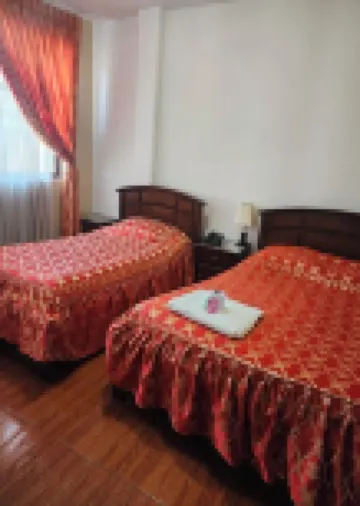 Hostelling Bustillo Hotel a 