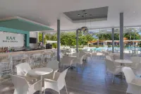 Wyndham Alltra Samaná - Bares