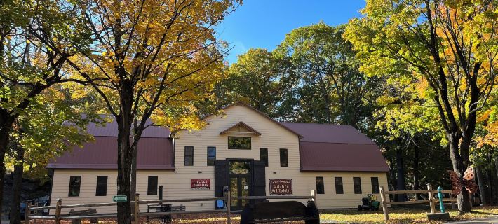 The Old Catskill Game Farm Inn Hoteles en Condado de Greene