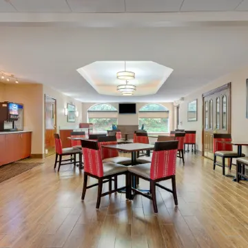 Comfort Inn & Suites Wilkes Barre - Arena