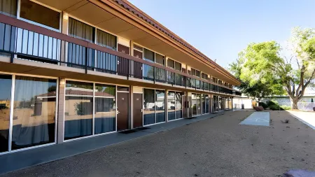 G T Hotels Inn & Suites Extended Stay