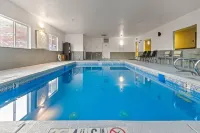 Quality Inn & Suites Salina National Forest Area