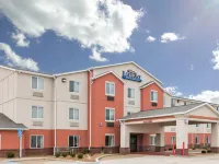 Baymont by Wyndham Fulton Hotels in Fulton