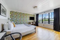 Tower Hotel by at Mine Hospitality - 2 stelle