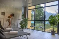 Ternélia - Chadenas avec Spa - Homestays