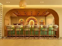 Tolip North Coast Hotel - bar