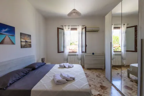 Cloe House - Mondello