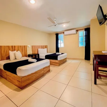 Progreso Beach Hotel Отели в г. Прогресо