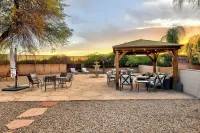 Swim Spa Access & Outdoor Kitchen! Tucson Home - Bungalows
