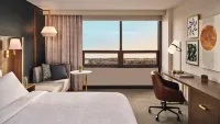 Holiday Inn & Suites COLUMBIA NE - FT JACKSON AREA by IHG - parking