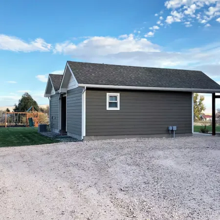 2 BR Tiny Homes - Unique Outdoor Space