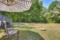 3 Mi to San-lee Park! Family Home w/ Office & Yard - Homestays