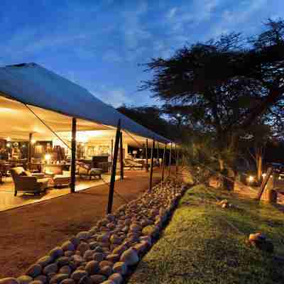Cottar's Safaris Hotel Exterior