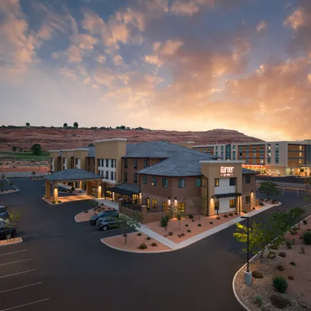 Garner Hotel PAGE - LAKE POWELL AREA by IHG