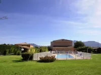 Hôtel Ibis Sisteron - 주차장